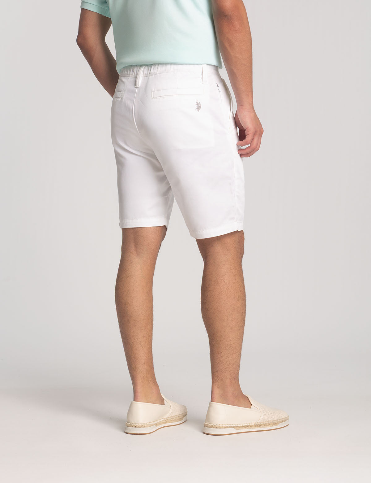 STRETCH TWILL SHORTS WITH COMFORT BAND image 3