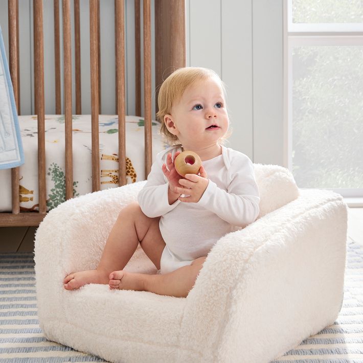 Teeny Tiny Chair image 4