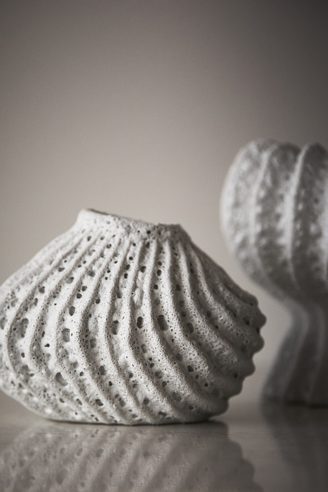 SMALL STONEWARE VASE image 2