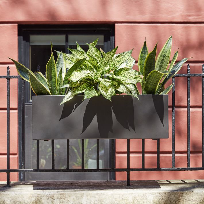 Streamline Metal Railing Planter image 2