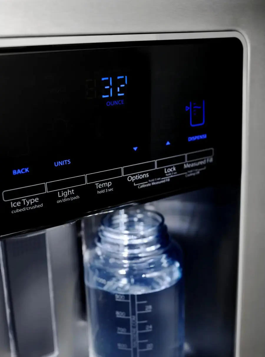 Whirlpool - 28.4 Cu. Ft. Side-by-Side Refrigerator with In-Door-Ice Storage - Fingerprint Resistant Stainless Steel image 6