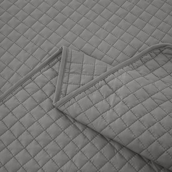 Checkered Quilts & Coverlet Set image 2