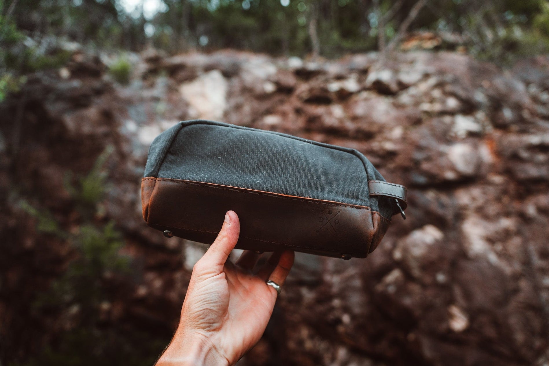 Double Oak Essentials Dopp Kit image 3