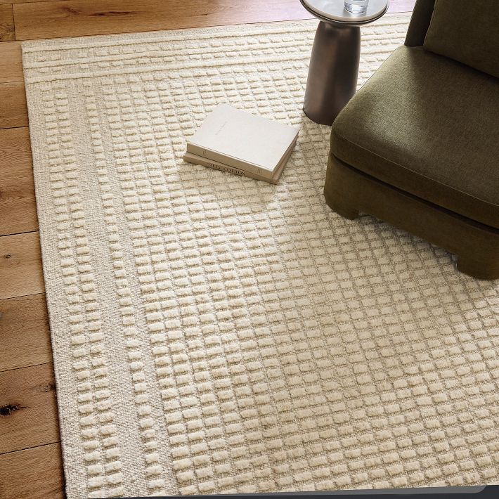 Loomed Grid Wool Rug image 3