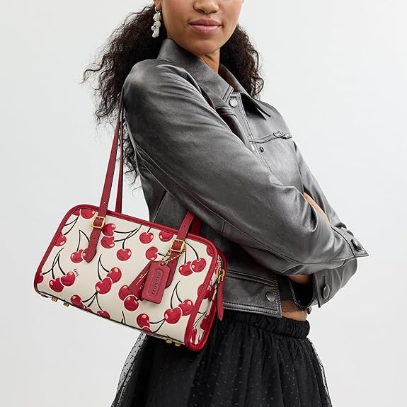 Coach Swing Zip image 4
