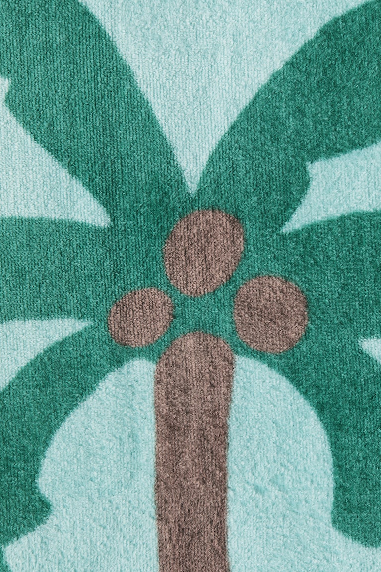 Patterned Bath Towel image 5