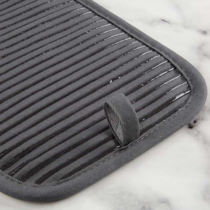 KITCHENAID Quilted Cotton Terry Cloth Oven Mitt, Pot Holder, Kitchen Towel 4-Pack Set, Heat Resistant, Silicone Grip, Gift Set, Charcoal Grey, 16"x26", 7"x13" & 7"x10" image 6