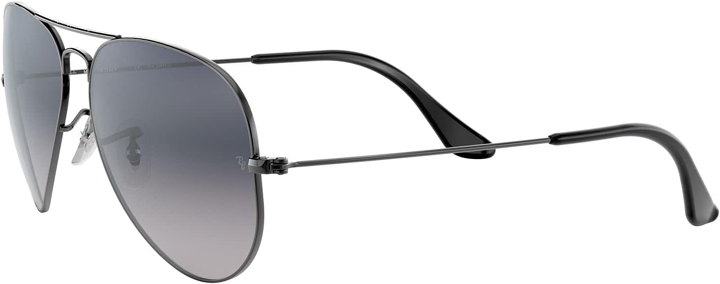 Ray-Ban RB3025 Classic Polarized Aviator Sunglasses image 4