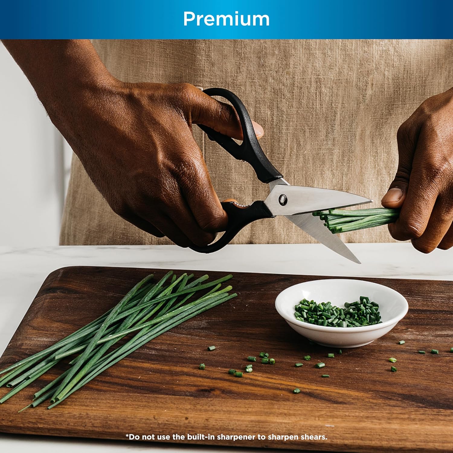 Ninja K32017 Foodi NeverDull Premium Knife System, 17 Piece Knife Block Set with Built-in Sharpener, German Stainless Steel Knives, Black image 8