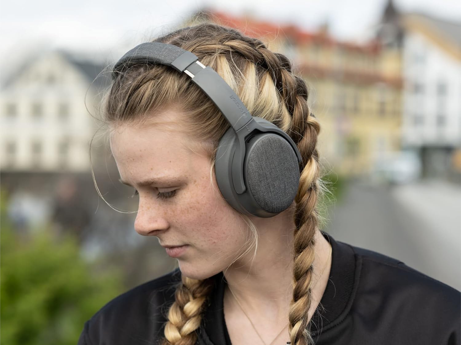 Made for Amazon, Active Noise Cancelling Bluetooth Headphones with Built-in Microphone | Grey image 4