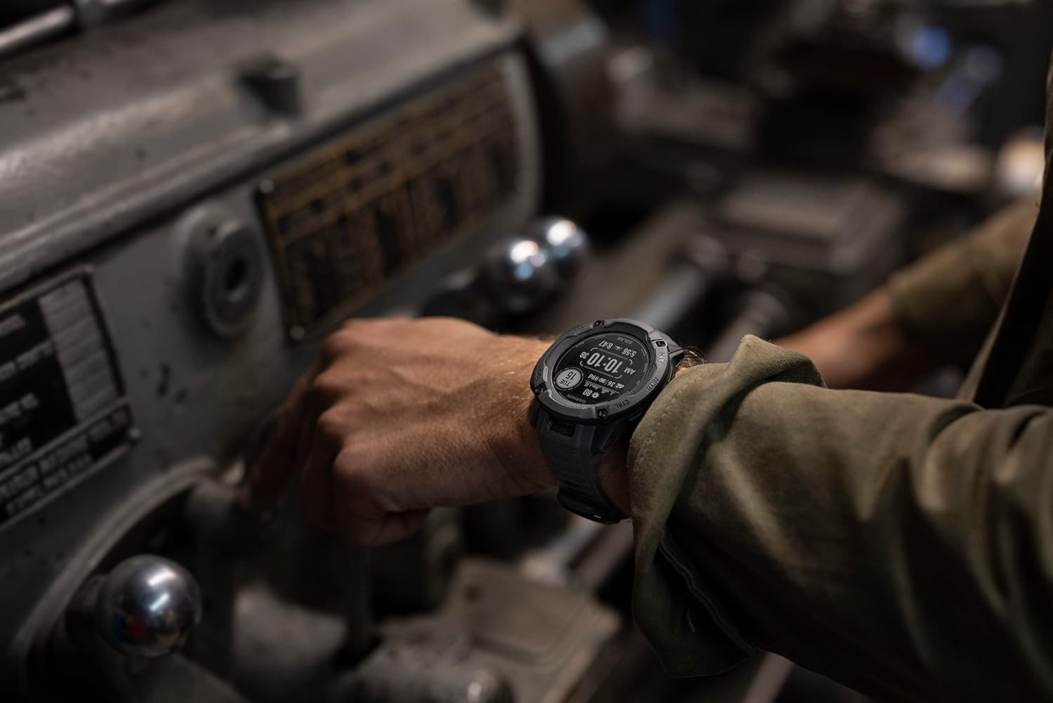Garmin Instinct 2X Solar - Tactical Edition, Rugged GPS Smartwatch, Built-in Flashlight, Ballistics Calculator, Solar Charging Capability, Coyote Tan image 7