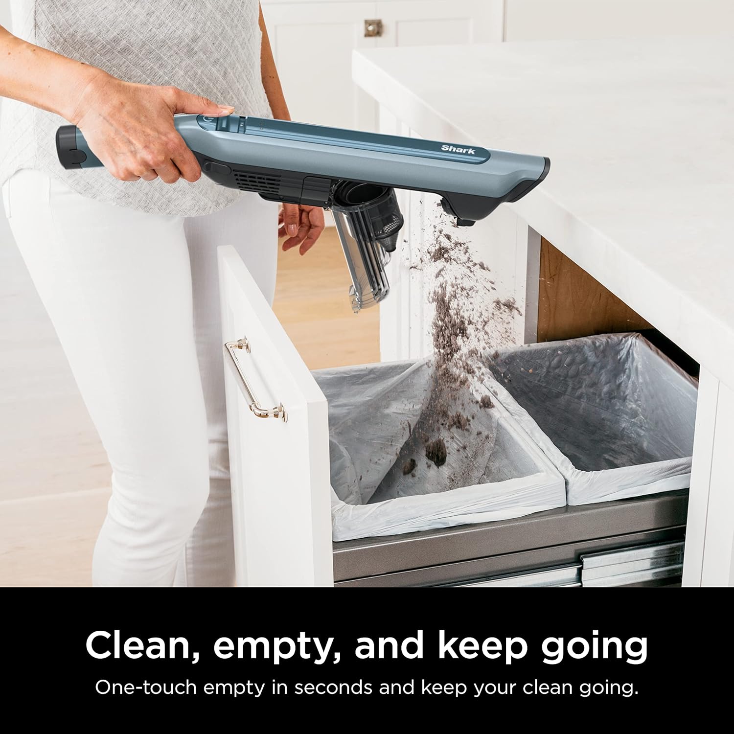 Shark WS642BL WANDVAC System Pet Ultra-Lightweight Powerful Cordless Stick Vacuum with Charging Dock, Blue image 9