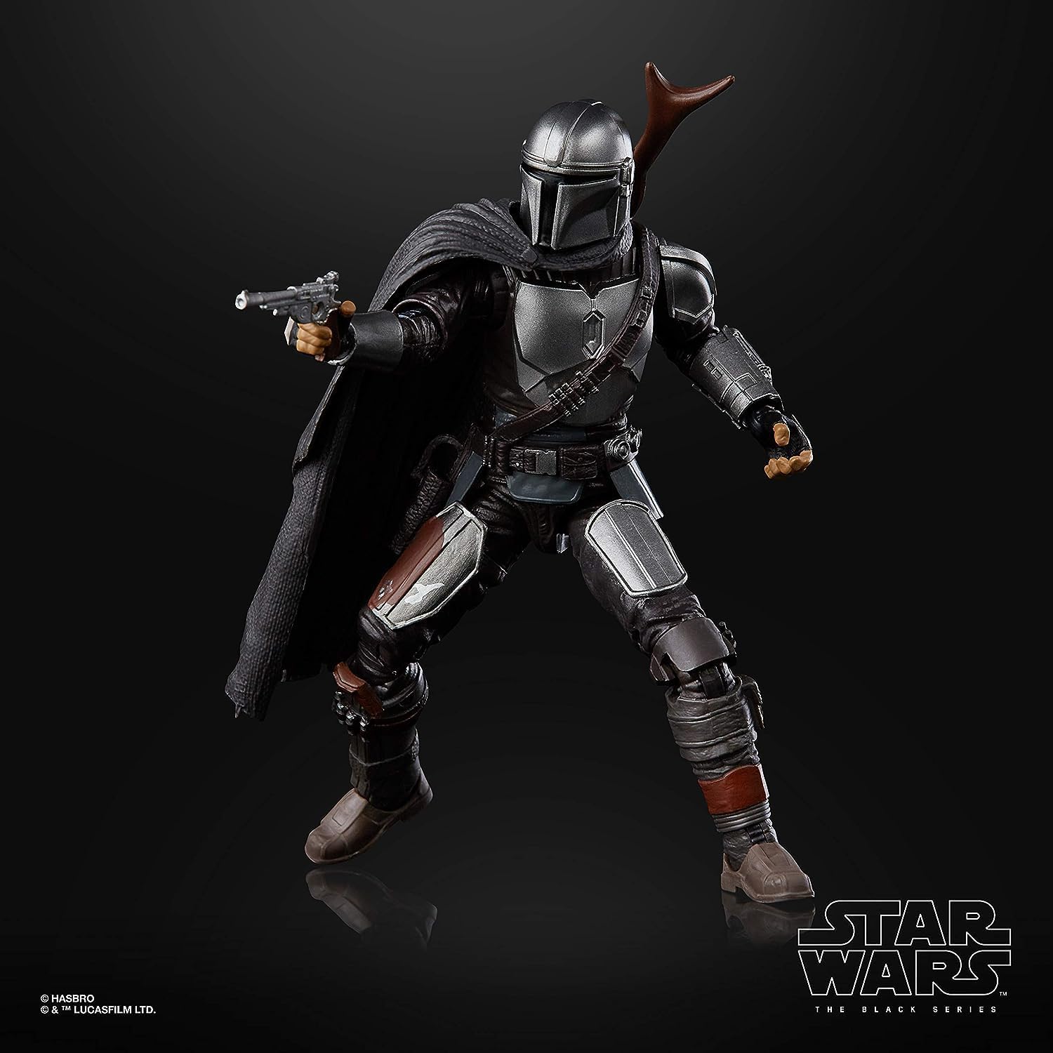 STAR WARS The Black Series The Mandalorian Toy 6-Inch-Scale Collectible Action Figure, Toys for Kids Ages 4 and Up image 4