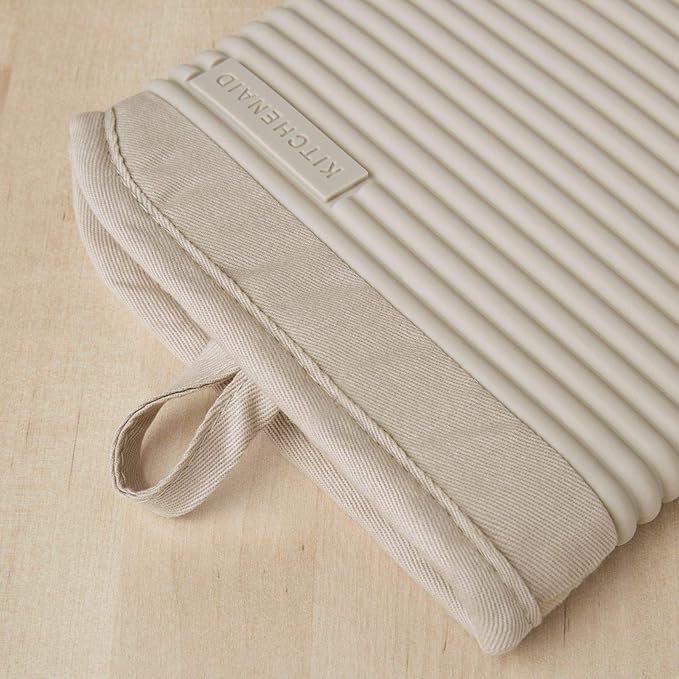KITCHENAID Ribbed Soft Silicone Oven Mitt 2-Pack Set, 7.5"x13", Milkshake image 2