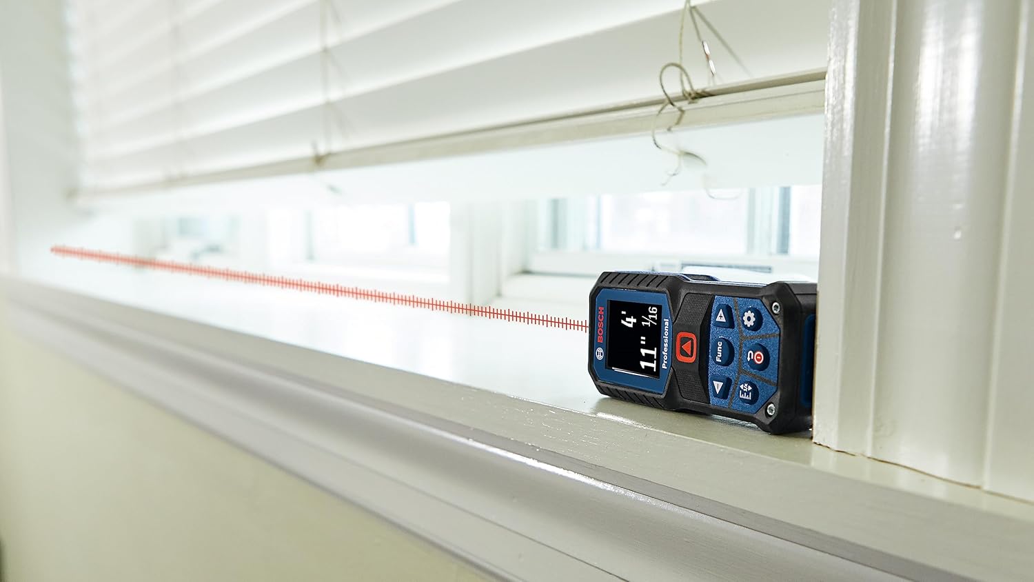 BOSCH GLM165-22 165 Ft Blaze Laser Distance Measure, Includes 2 AA Batteries, Belt Clip, & Pouch image 18