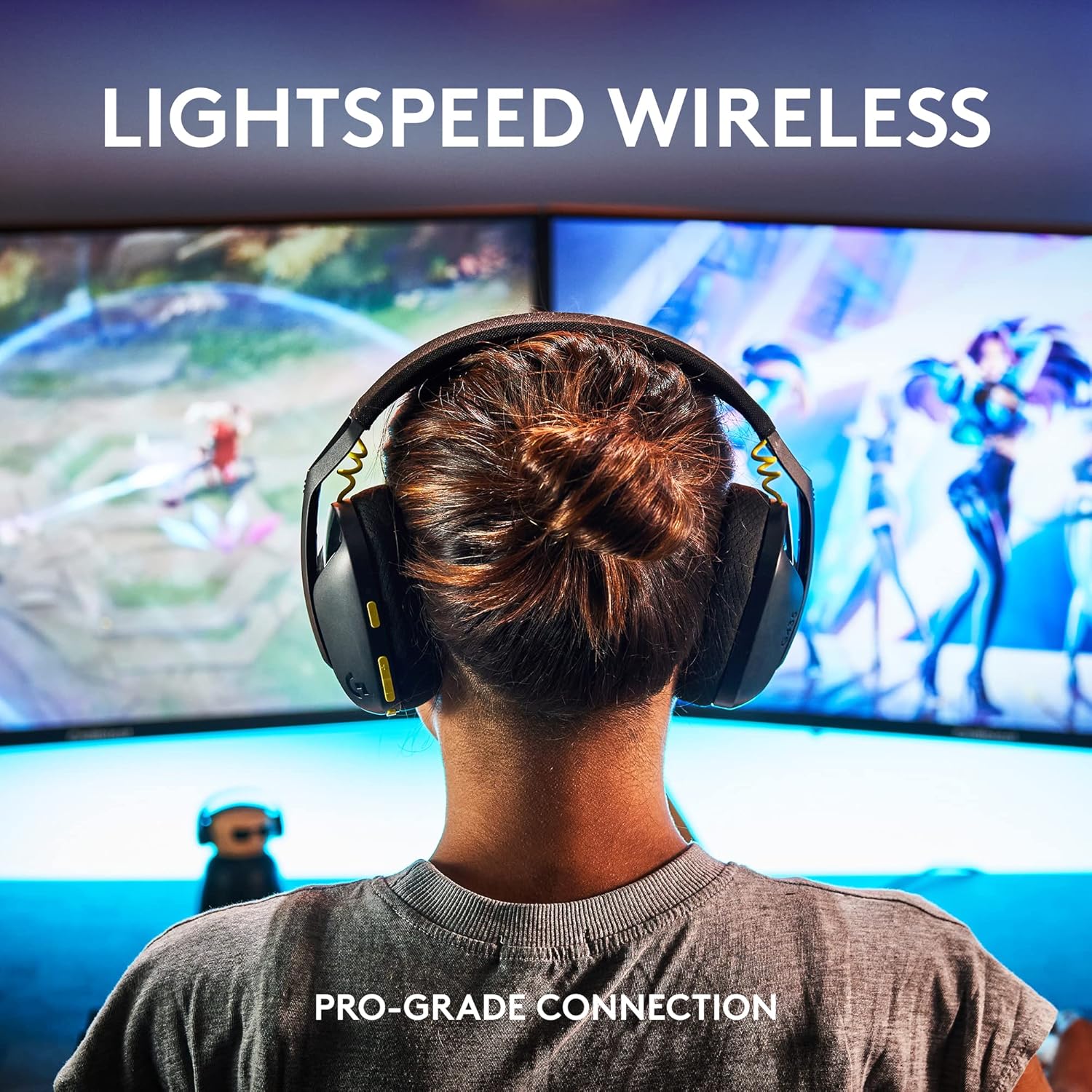 Logitech G435 LIGHTSPEED and Bluetooth Wireless Gaming Headset - Lightweight over-ear headphones, built-in mics, 18h battery, compatible with Dolby Atmos, PC, Mobile - Black image 2