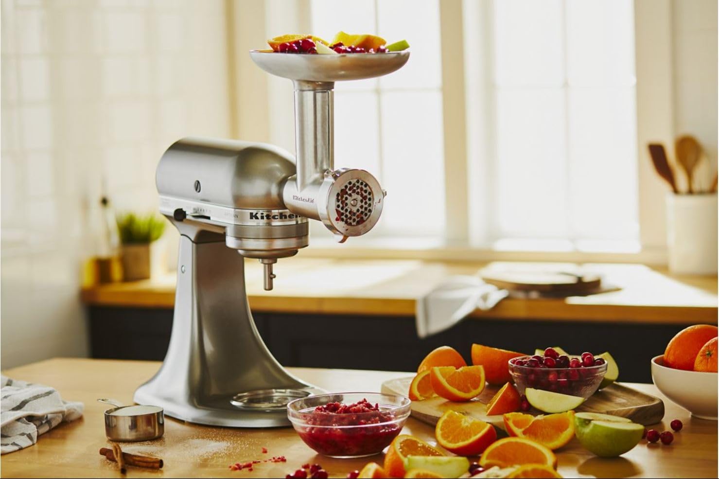 KitchenAid KSMMGA Metal Food Grinder Attachment, Silver image 6