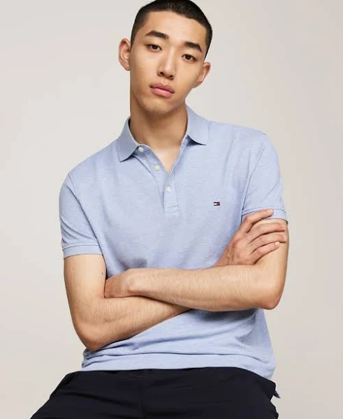 Tommy Hilfiger Men's Short Sleeve Polo Shirts in Classic Fit with Stretch and Organic Pique Cotton image 3