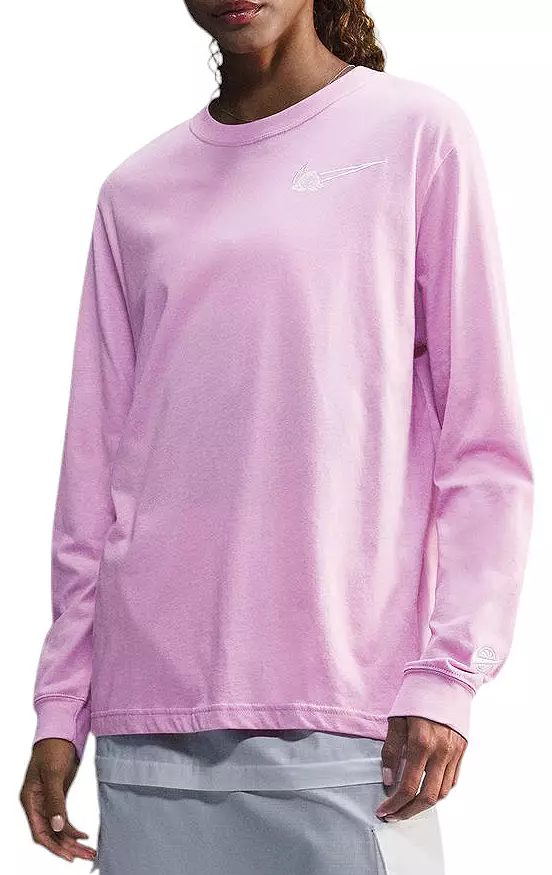 Nike Women's Long-Sleeve Graphic Basketball T-Shirt image 5
