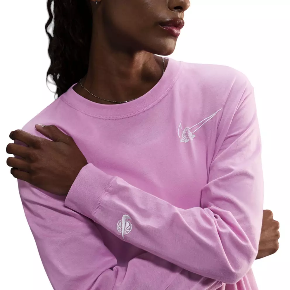 Nike Women's Long-Sleeve Graphic Basketball T-Shirt image 7