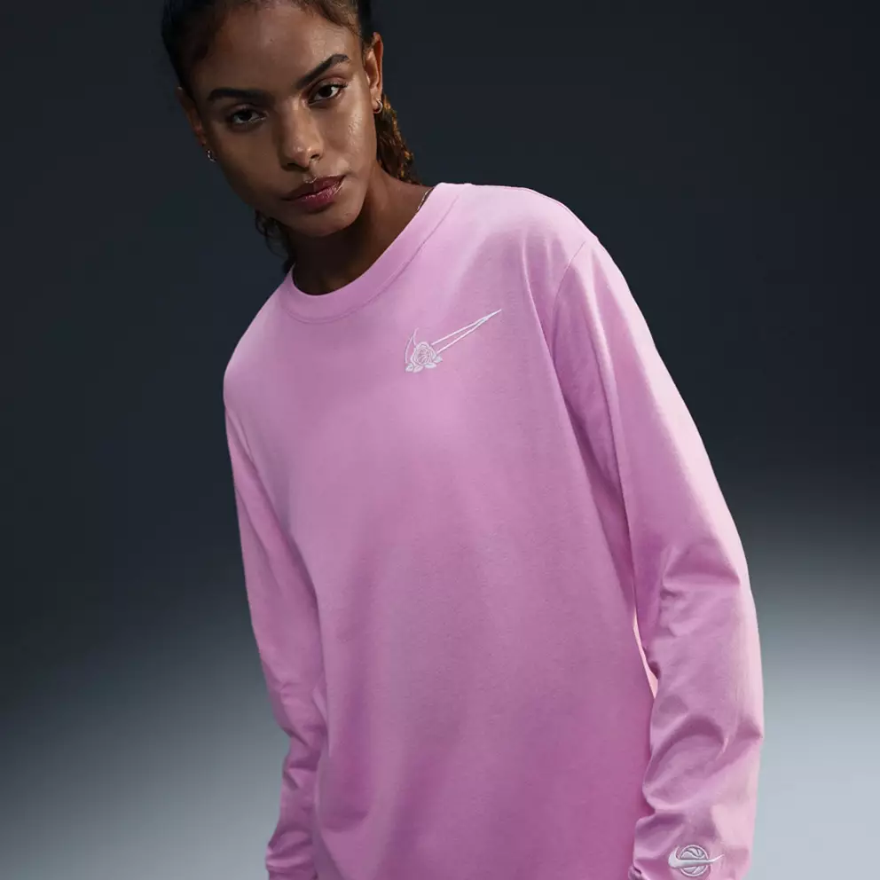 Nike Women's Long-Sleeve Graphic Basketball T-Shirt image 8