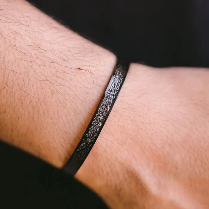 4 Qul Cuff | Men image 2