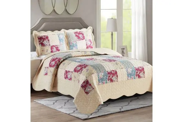 Tania Westlife Fashions Antique Mini Bedspread Set image