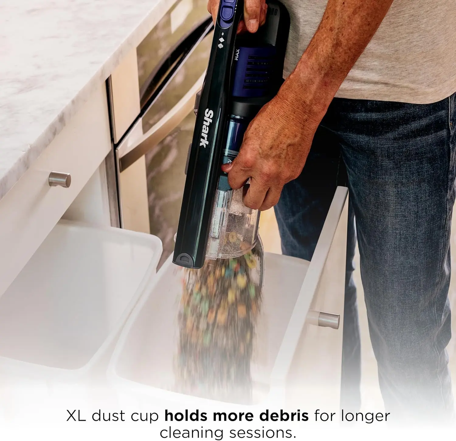 Shark | Pet Cordless Vacuum Cleaner | LED Headlights | Removable Handheld Vacuum for Pet Hair | Crevice Tool & Pet Multi-Tool Included | 40min Runtime | For Carpet & Hard Floors | Grey | IX141 image 6