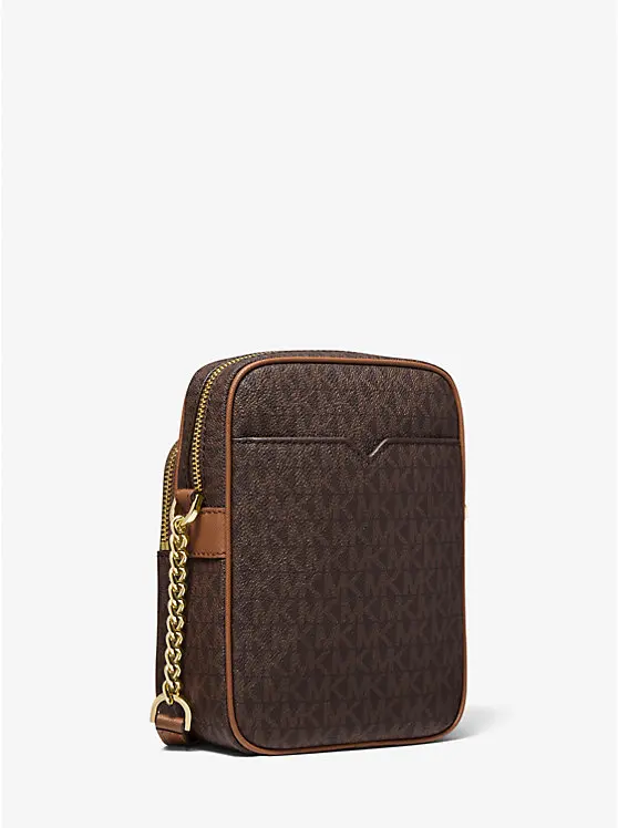 Jet Set Travel Medium Logo Crossbody Bag image 3
