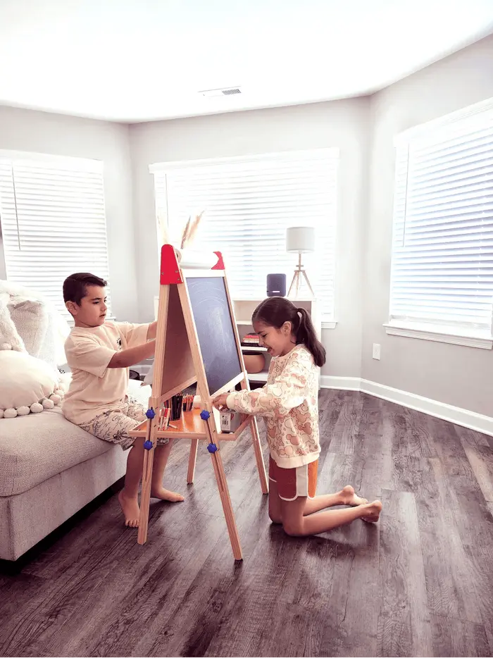 Tiny Land® 3-in-1 Art Easel & Paper Roll Set image 4