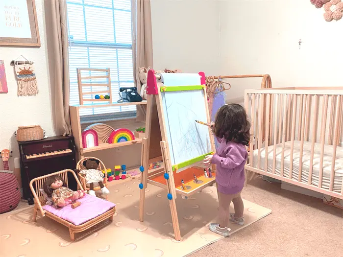 Tiny Land® 3-in-1 Art Easel & Paper Roll Set image 8
