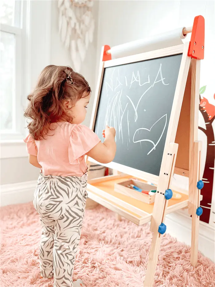 Tiny Land® 3-in-1 Art Easel & Paper Roll Set image 9