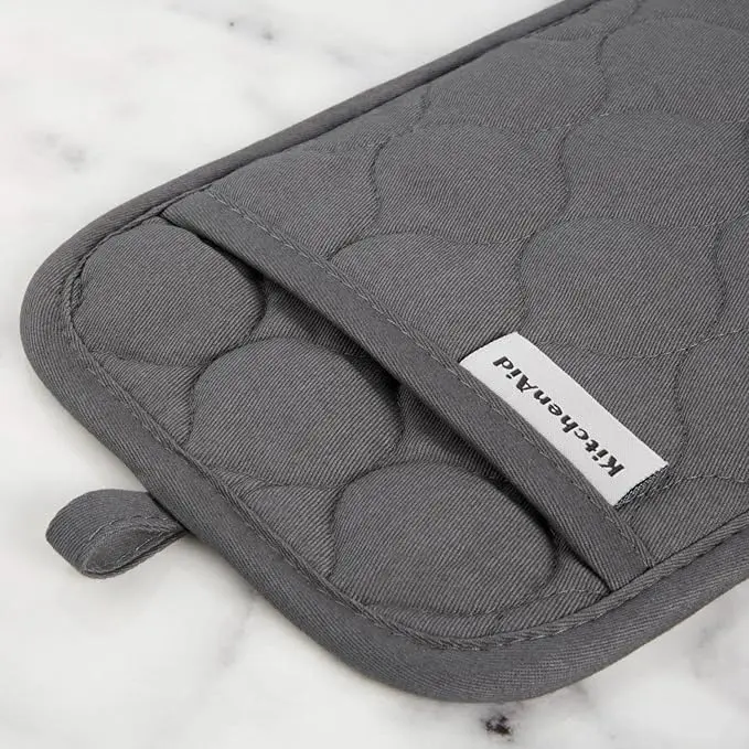 KITCHENAID Quilted Cotton Terry Cloth Oven Mitt, Pot Holder, Kitchen Towel 4-Pack Set, Heat Resistant, Silicone Grip, Gift Set, Charcoal Grey, 16"x26", 7"x13" & 7"x10" image 5