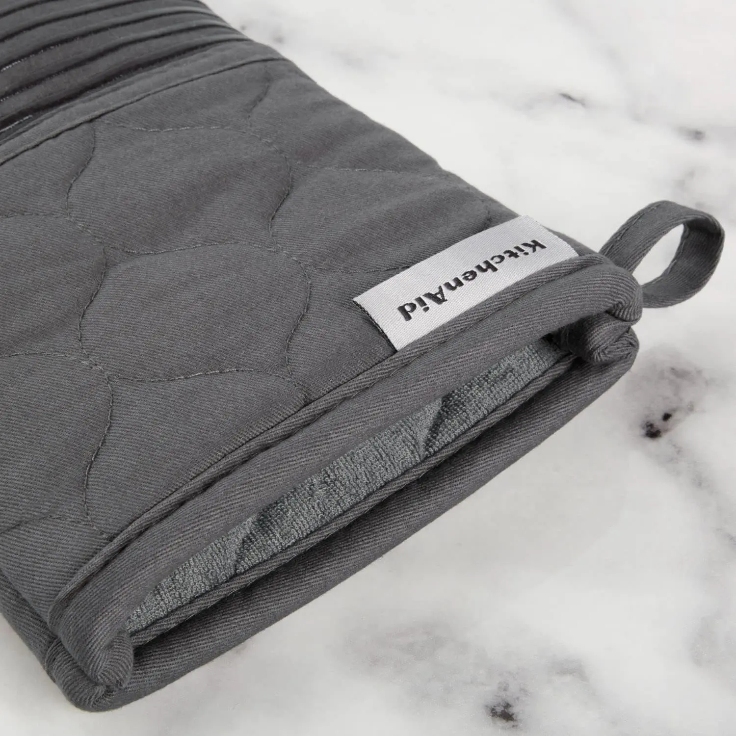 KITCHENAID Quilted Cotton Terry Cloth Oven Mitt, Pot Holder, Kitchen Towel 4-Pack Set, Heat Resistant, Silicone Grip, Gift Set, Charcoal Grey, 16"x26", 7"x13" & 7"x10" image 7