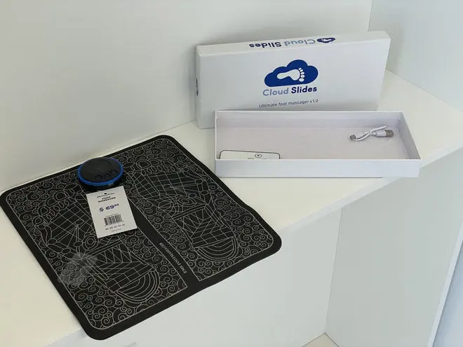Cloud Slides - Foot Massager image 4