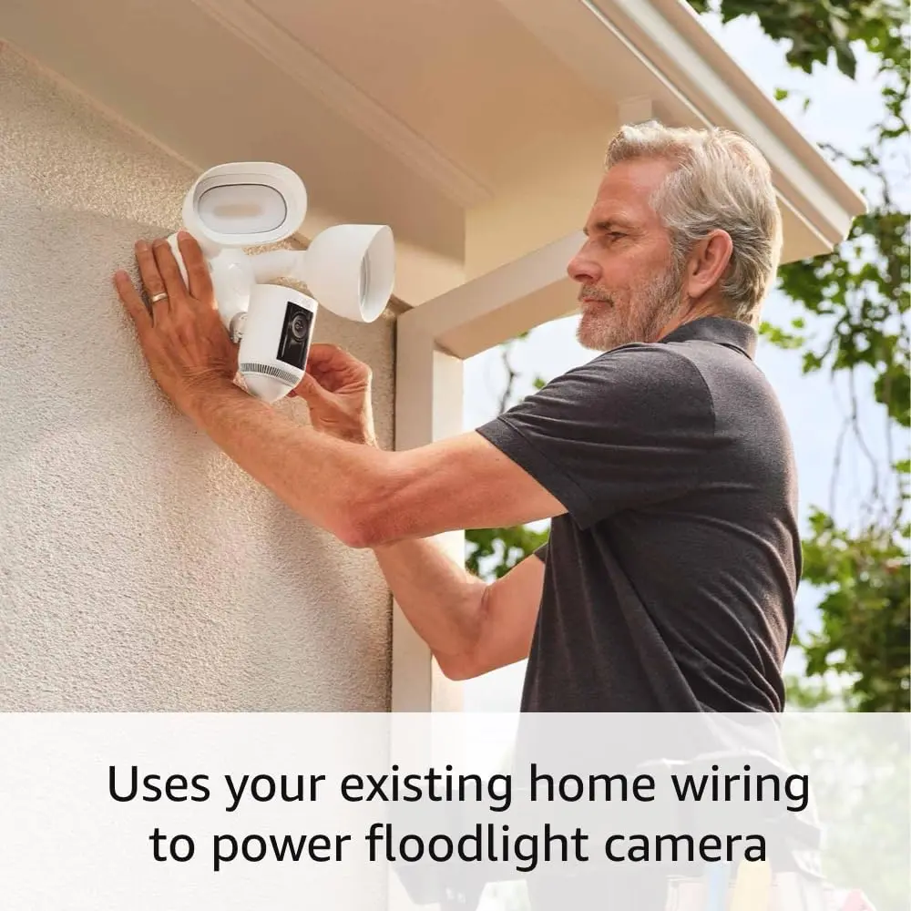 Ring Floodlight Cam Wired Pro with Bird’s Eye View and 3D Motion Detection, White image 8