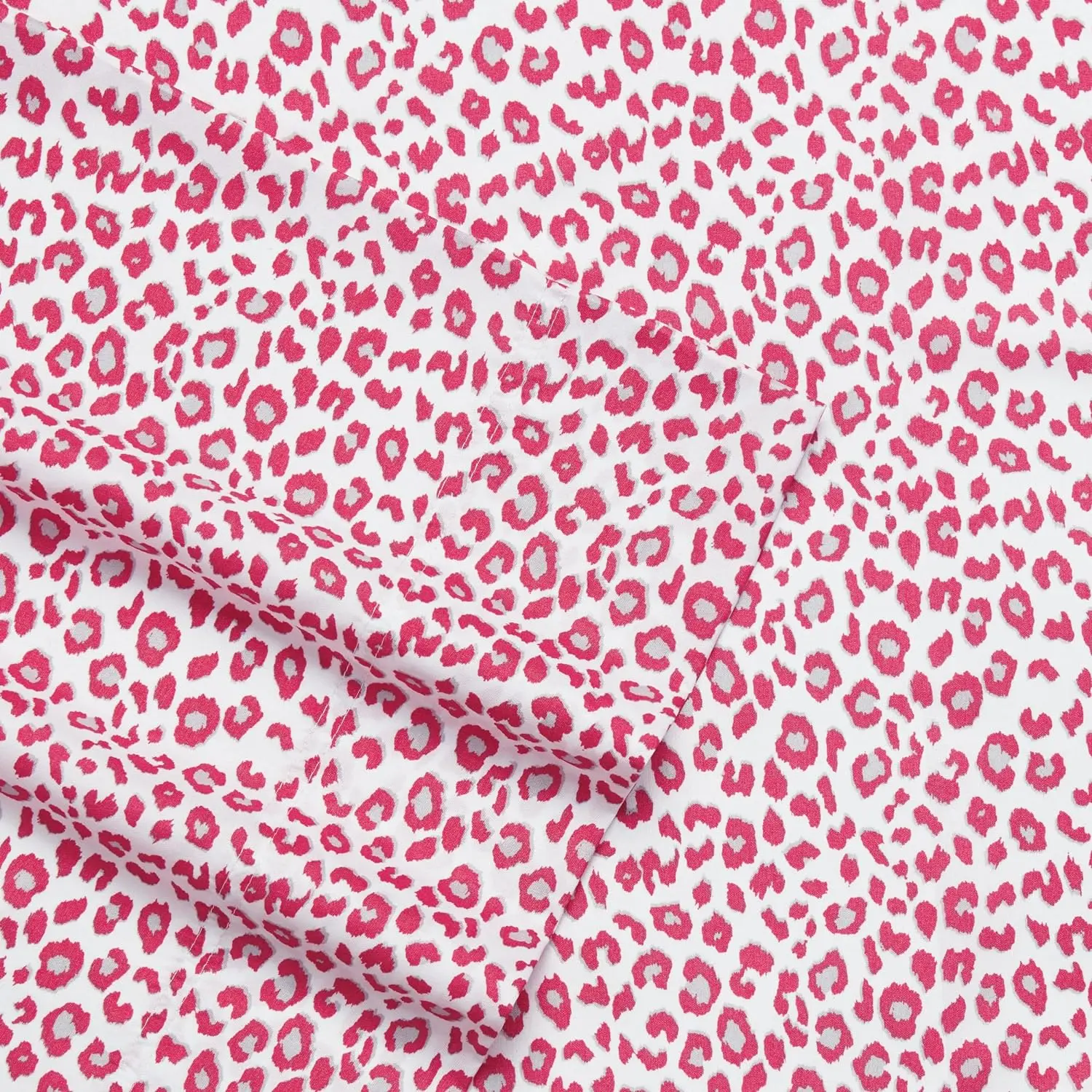 Betsey Johnson - Queen Bed Sheets, Soft Bedding with Matching Pillowcase, Fade & Wrinkle Resistant, Lightweight for Year Round Use (Leopard) image 4