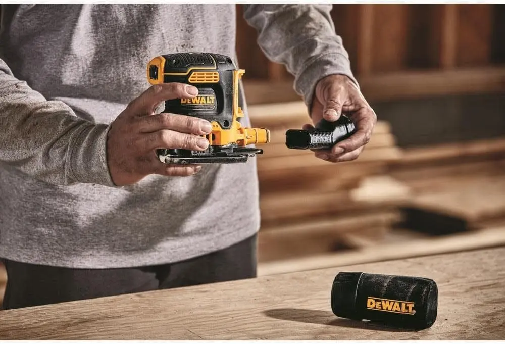 DEWALT DCW200B 20V MAX XR Brushless Cordless 1/4 Sheet Variable Speed Sander (Tool Only) image 5
