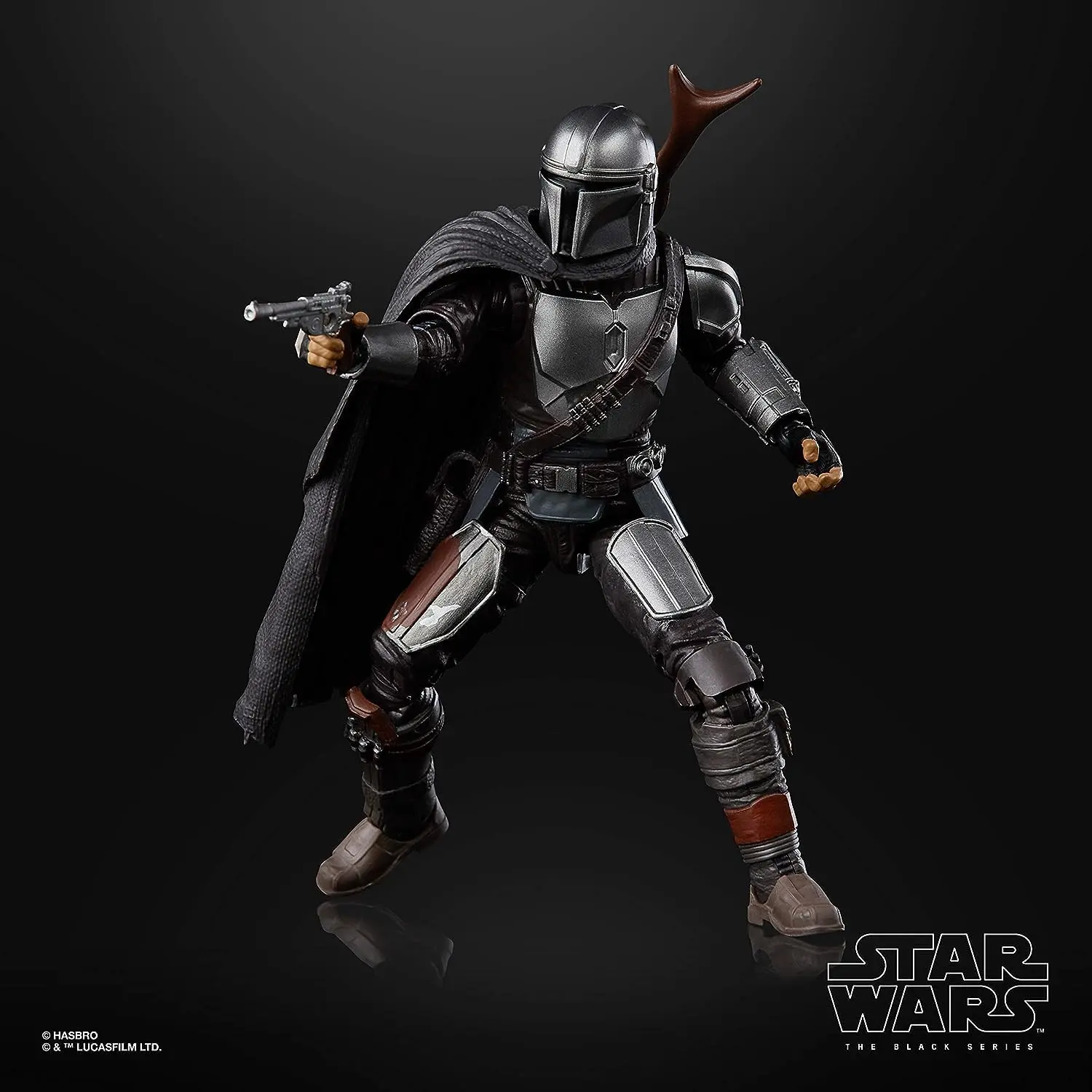 STAR WARS The Black Series The Mandalorian Toy 6-Inch-Scale Collectible Action Figure, Toys for Kids Ages 4 and Up image 4