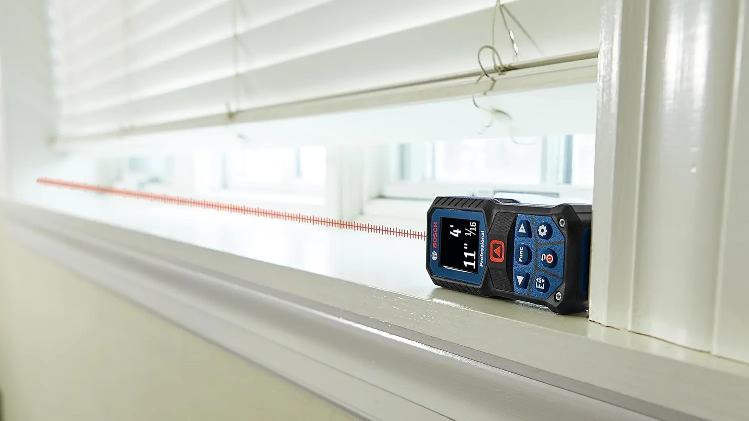 BOSCH GLM165-22 165 Ft Blaze Laser Distance Measure, Includes 2 AA Batteries, Belt Clip, & Pouch image 18