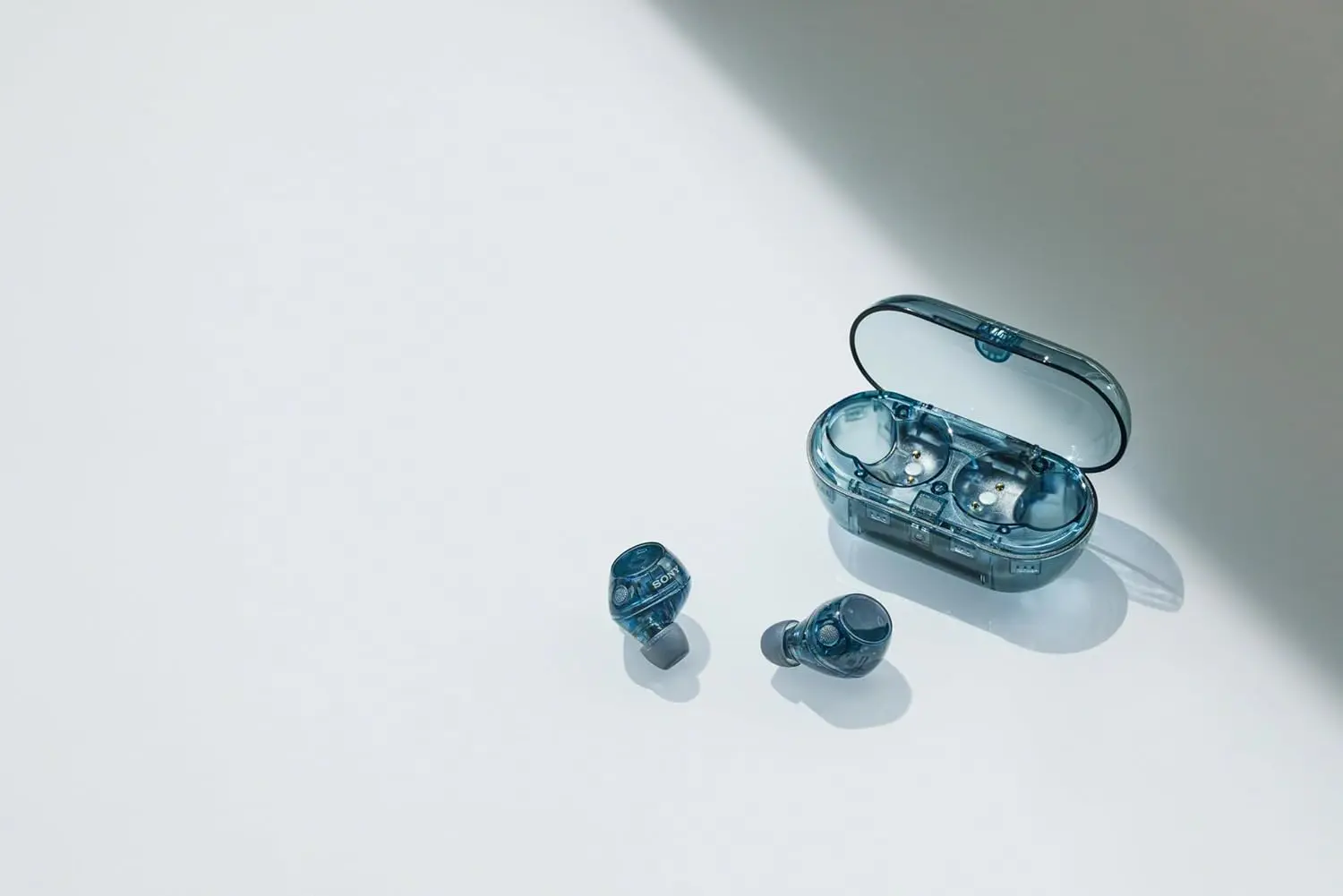 Sony WF-C710N Truly Wireless Noise-Canceling Earbuds with up to 30-Hour Battery Life, Lightweight and Secure, Glass Blue image 10