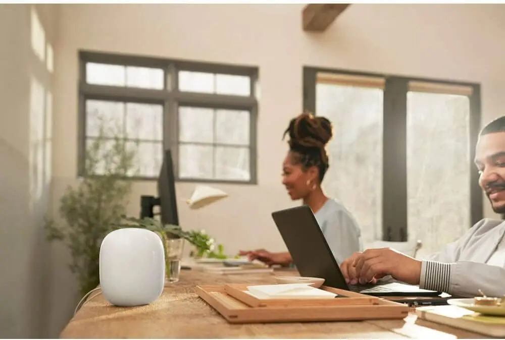 Google Nest WiFi Pro - Wi-Fi 6E - Reliable Home Wi-Fi System with Fast Speed and Whole Home Coverage - Mesh Router - Snow image 7