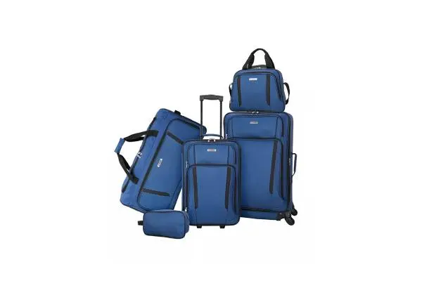 Tag Freehold 5-Piece Softside Spinner Luggage Set image