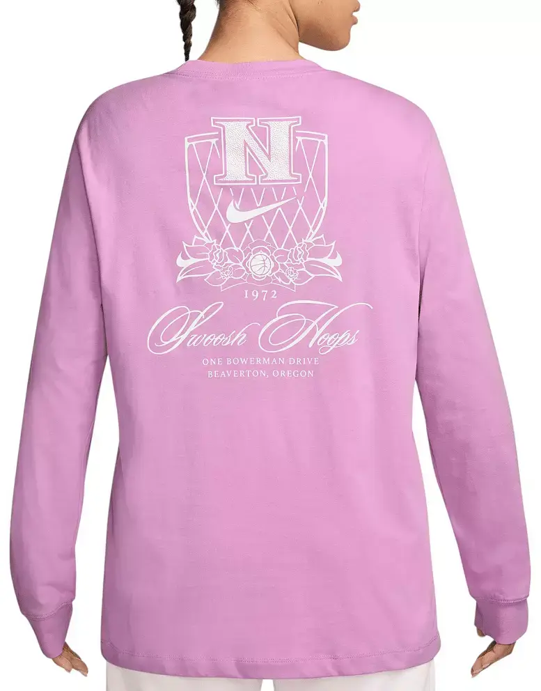 Nike Women's Long-Sleeve Graphic Basketball T-Shirt image 1