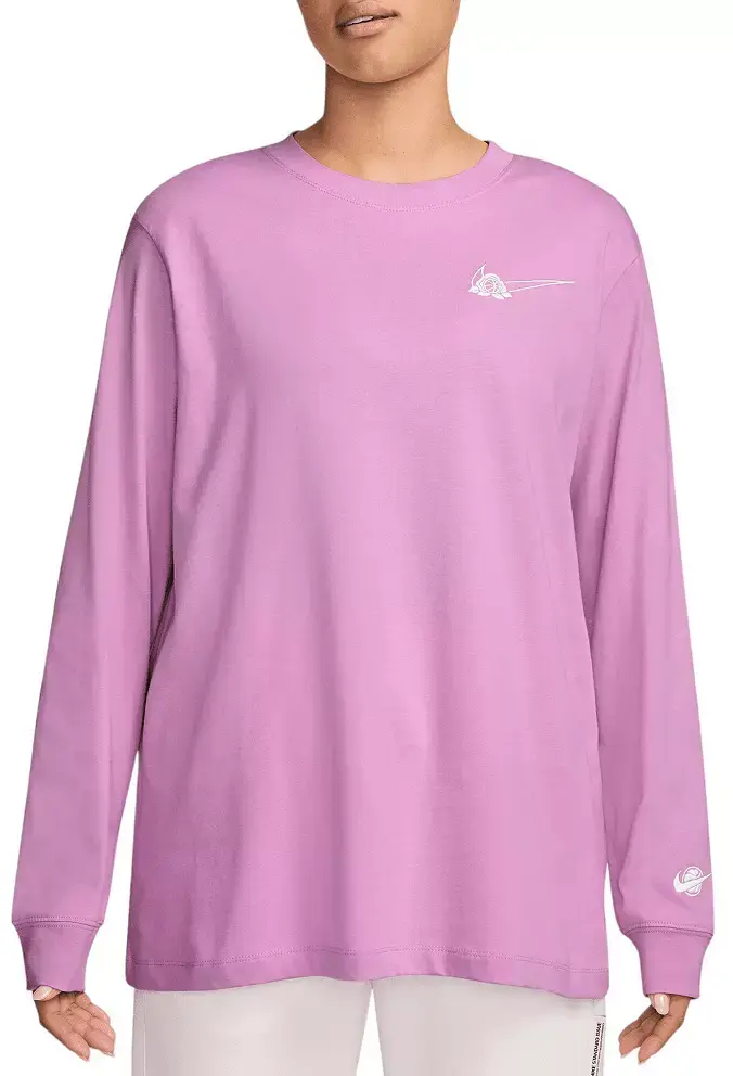 Nike Women's Long-Sleeve Graphic Basketball T-Shirt image 4