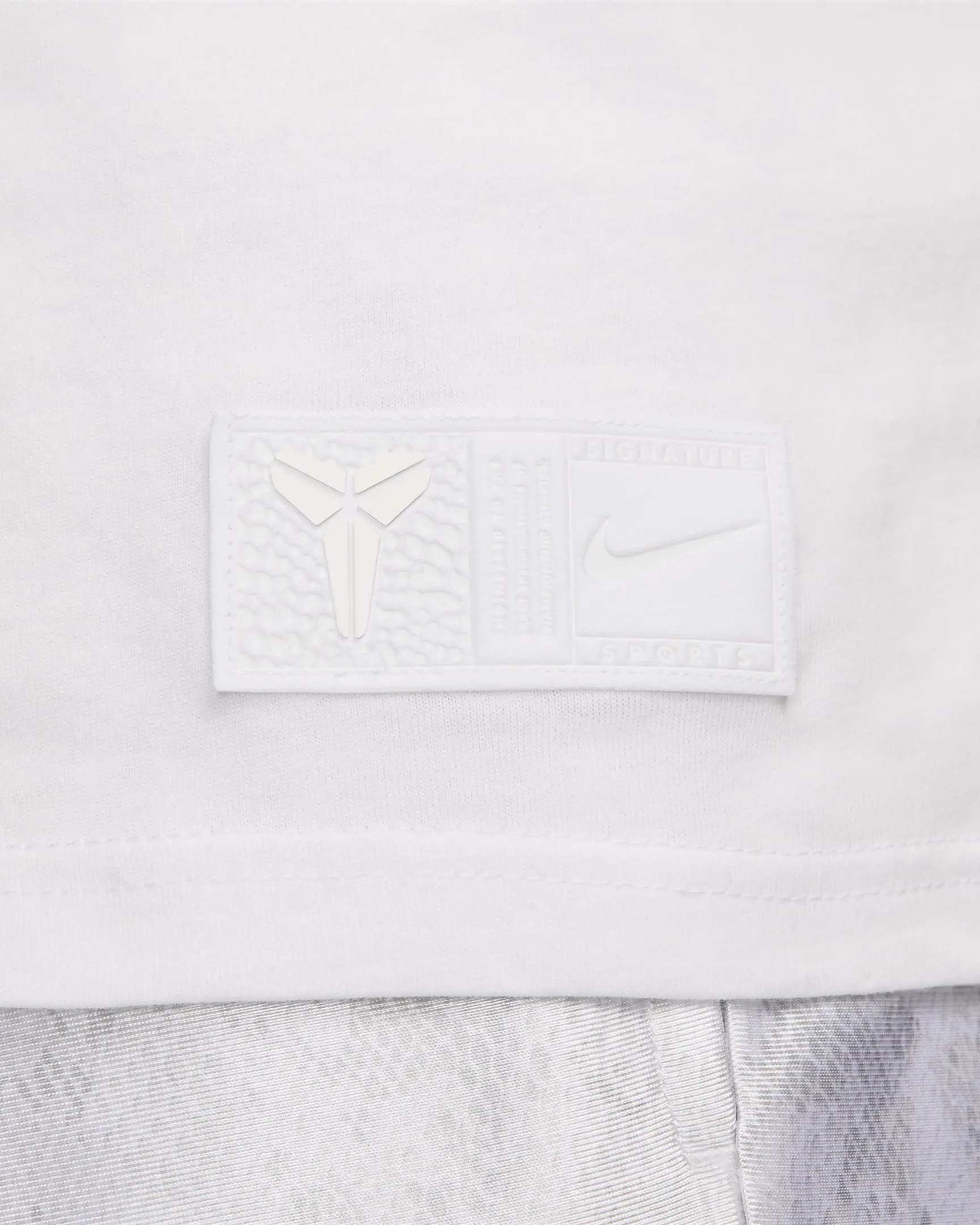 Kobe Men's Max90 Basketball T-Shirt image 5