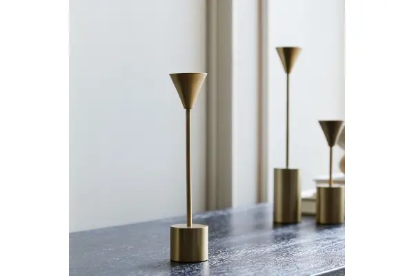 Hammond Metal Taper Holders image